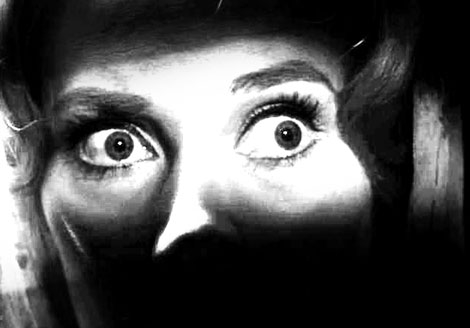 2011-12-12_wall_lead_eyesscaredfear_web